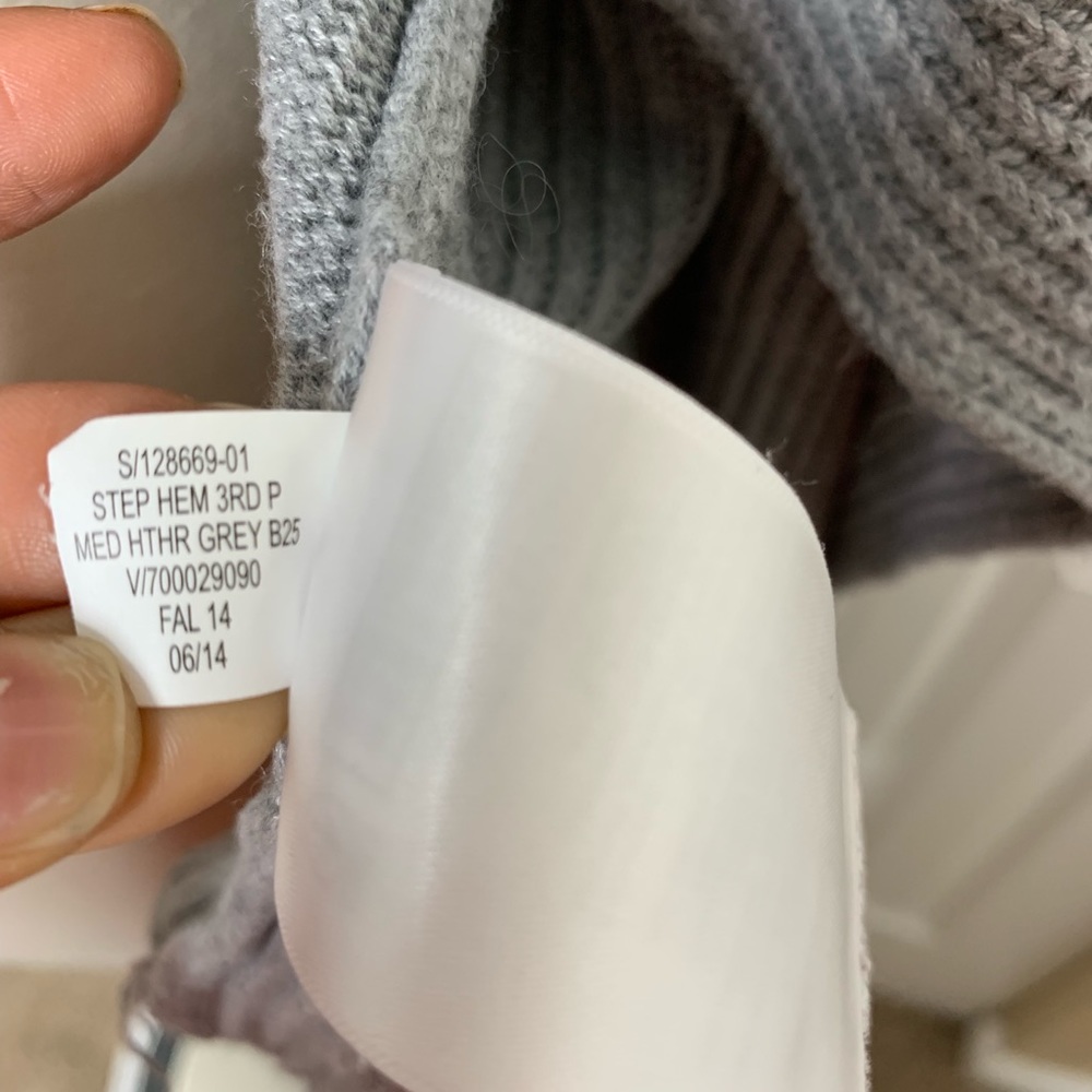 Banana Republic Open Front Cardigan - Picture 5 of 6